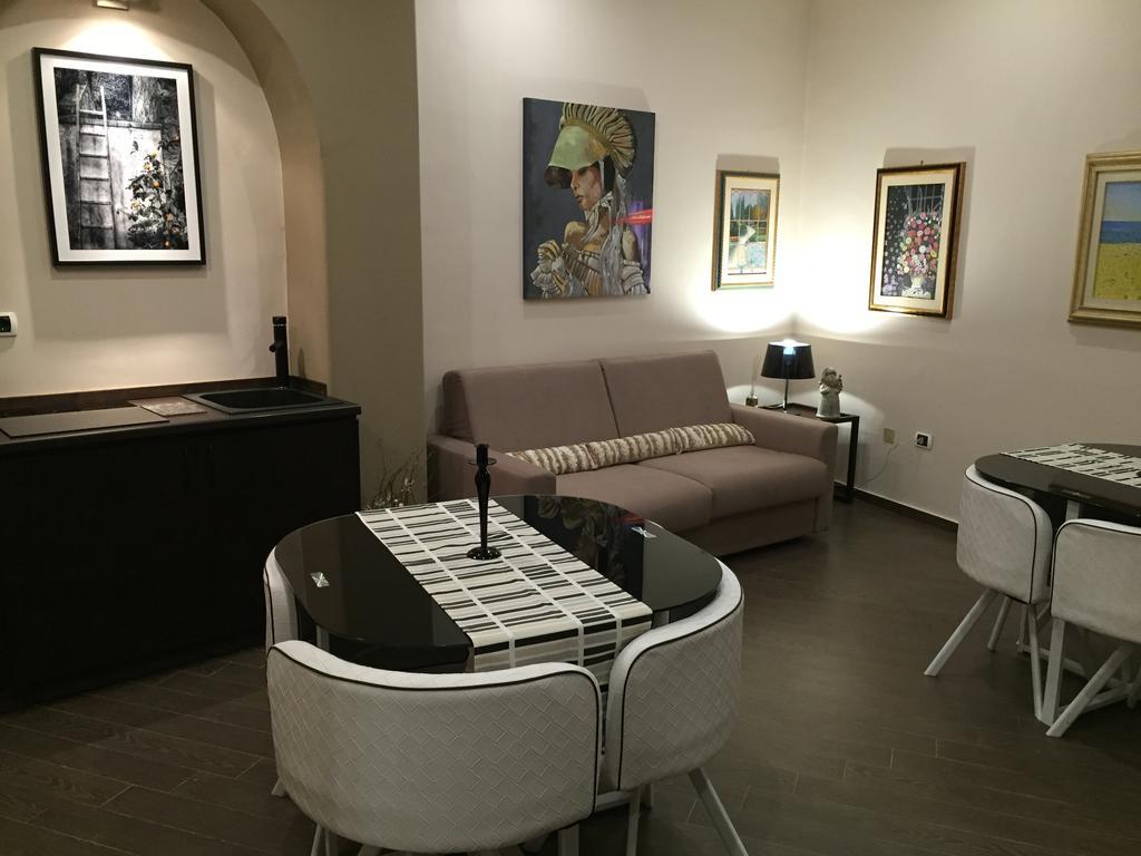 B&B Civico Cinque Salerno Exterior photo