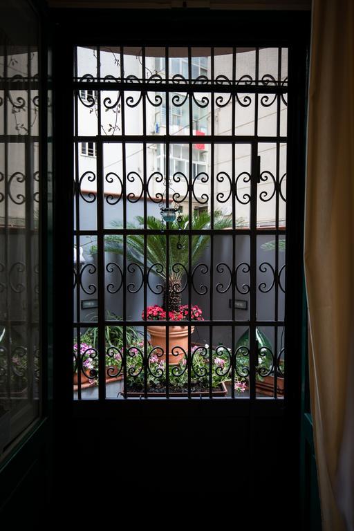 B&B Civico Cinque Salerno Exterior photo